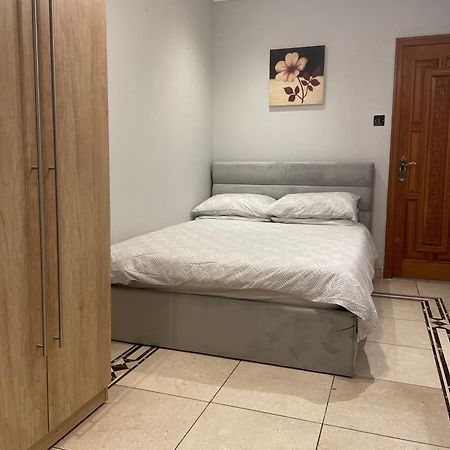 North London Studio Apartment المظهر الخارجي الصورة