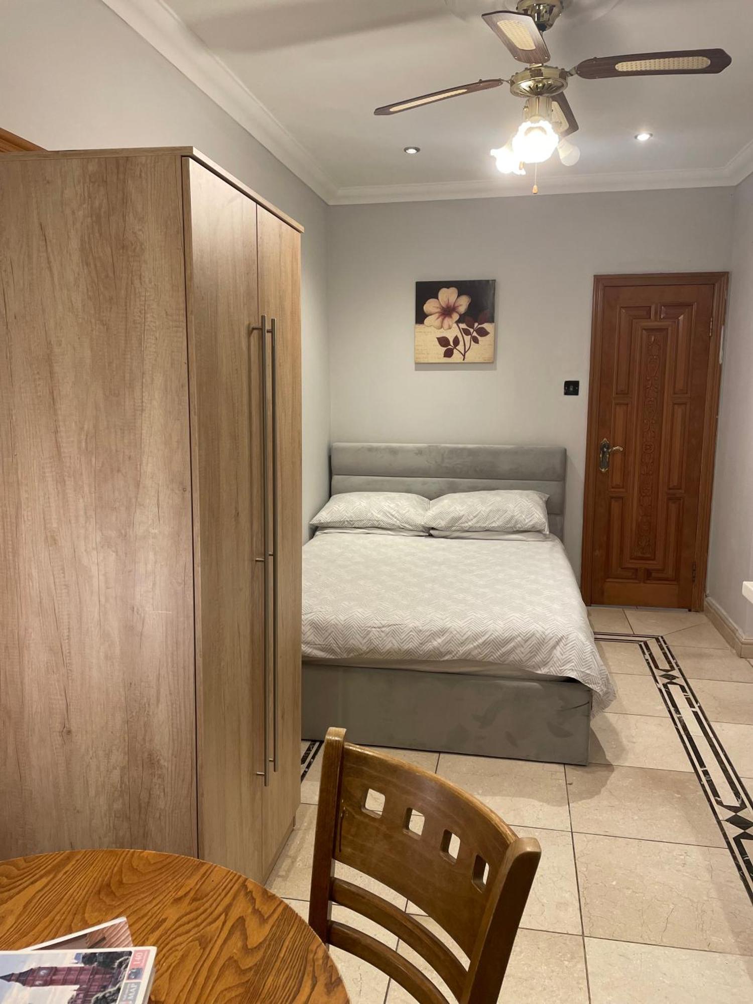 North London Studio Apartment المظهر الخارجي الصورة